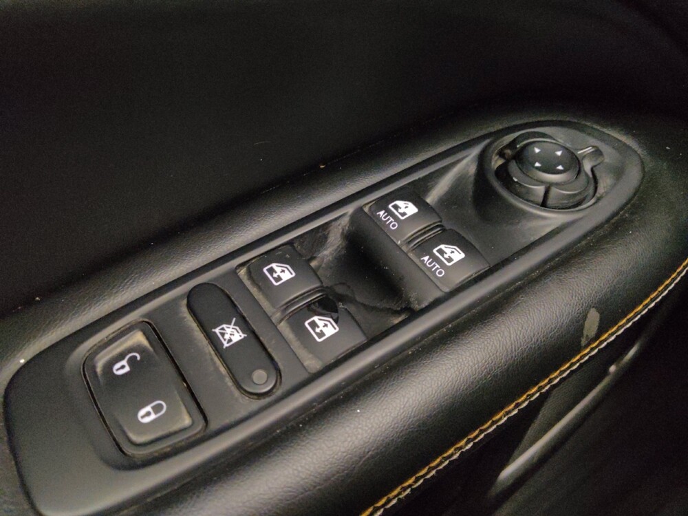 2018 Jeep Compass in Denver, CO 80012 - 18146103 27