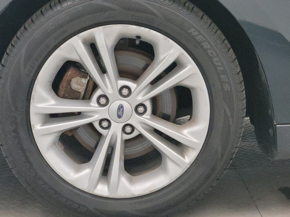 2014 Ford Taurus in Memphis, TN 38115 - 18146113 31