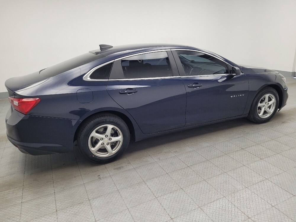 2018 Chevrolet Malibu in Memphis, TN 38115 - 18146114 10