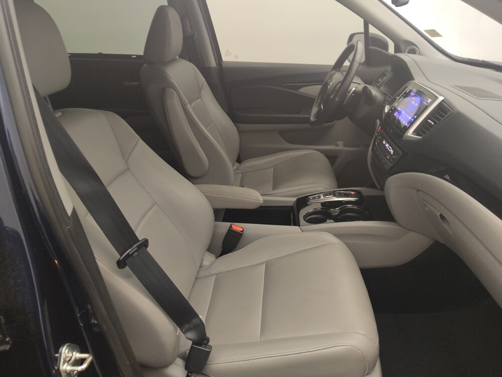 2017 Honda Pilot in Houston, TX 77034 - 18146126 21