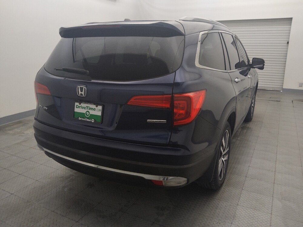 2017 Honda Pilot in Houston, TX 77034 - 18146126 7