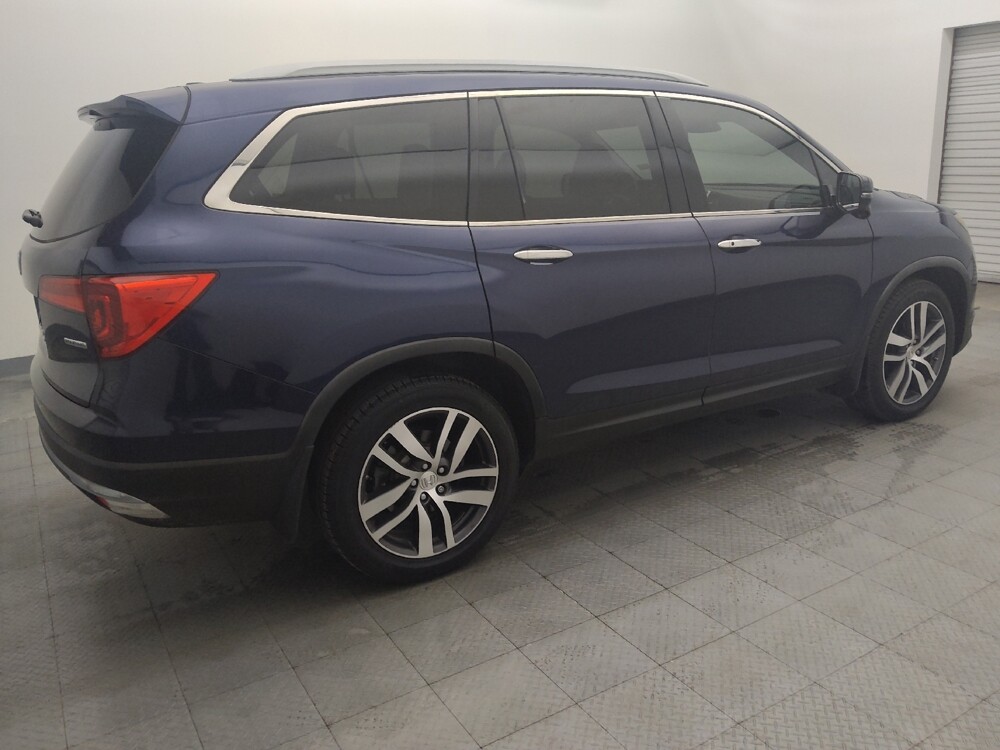 2017 Honda Pilot in Houston, TX 77034 - 18146126 10