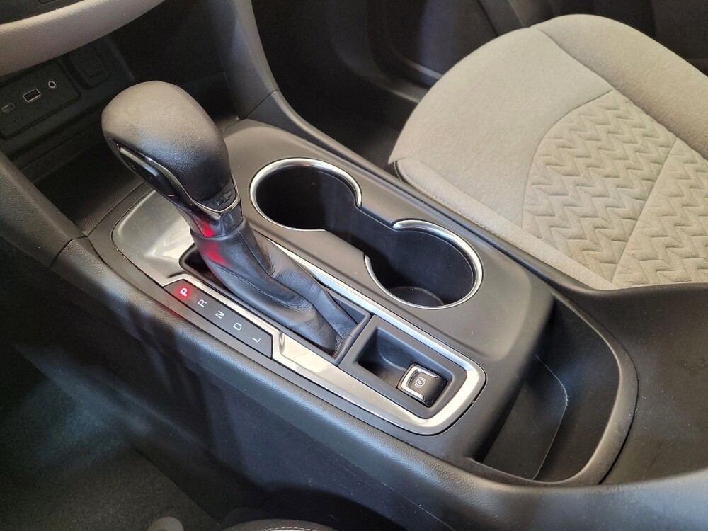 2022 Chevrolet Equinox in Maple Heights, OH 44137 - 18146130 26