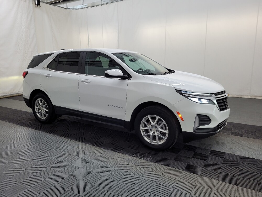 2023 Chevrolet Equinox in Plymouth Meeting, PA 19462 - 18146145 11