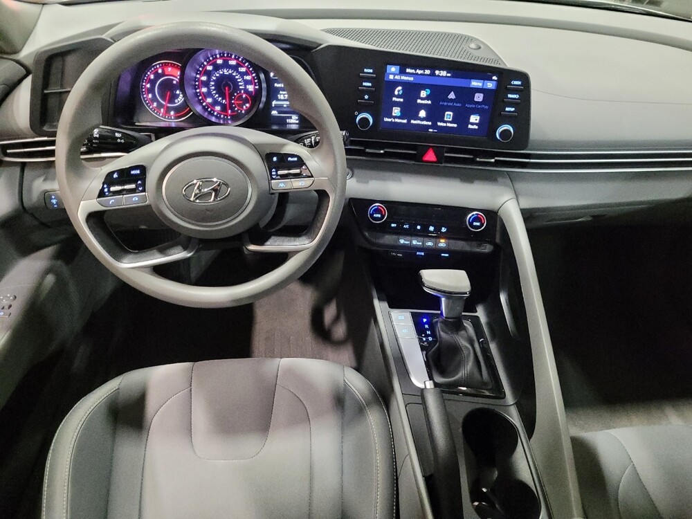 2022 Hyundai Elantra in Plymouth Meeting, PA 19462 - 18146146 22