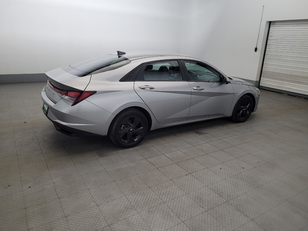 2022 Hyundai Elantra in Plymouth Meeting, PA 19462 - 18146146 10