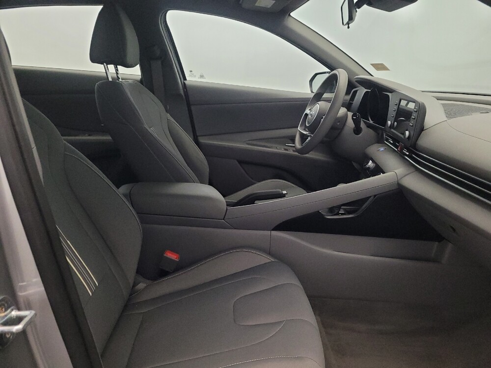 2022 Hyundai Elantra in Plymouth Meeting, PA 19462 - 18146146 21