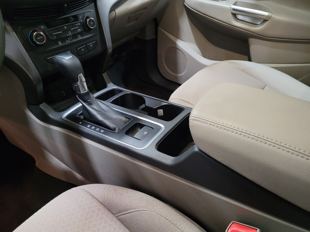 2017 Ford Escape in Laurel, MD 20724 - 18146148 26