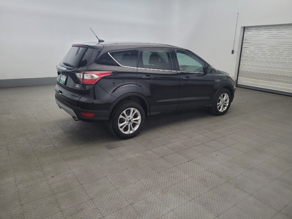 2017 Ford Escape in Laurel, MD 20724 - 18146148 10