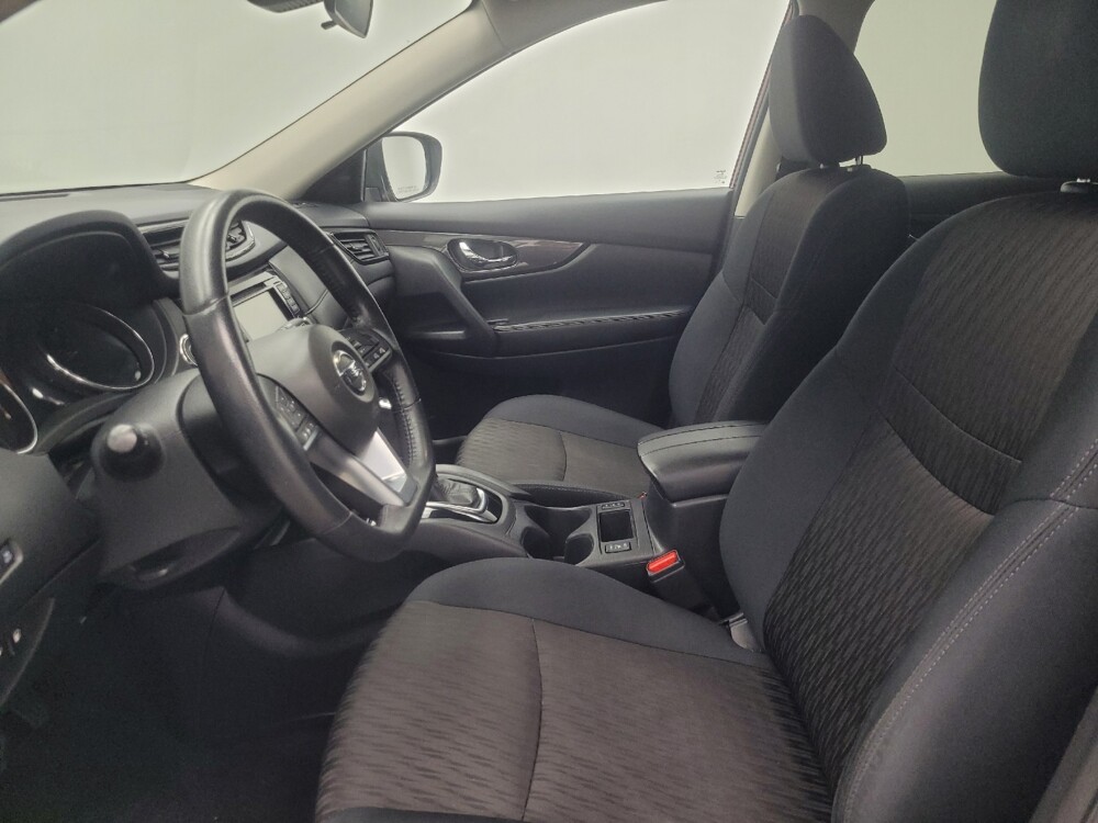 2019 Nissan Rogue in Highland, IN 46322 - 18146180 17