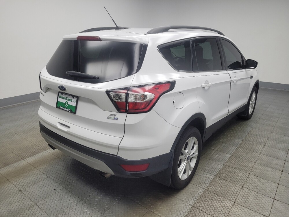 2018 Ford Escape in Indianapolis, IN 46222 - 18146183 9