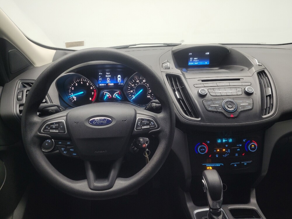 2018 Ford Escape in Indianapolis, IN 46222 - 18146183 22