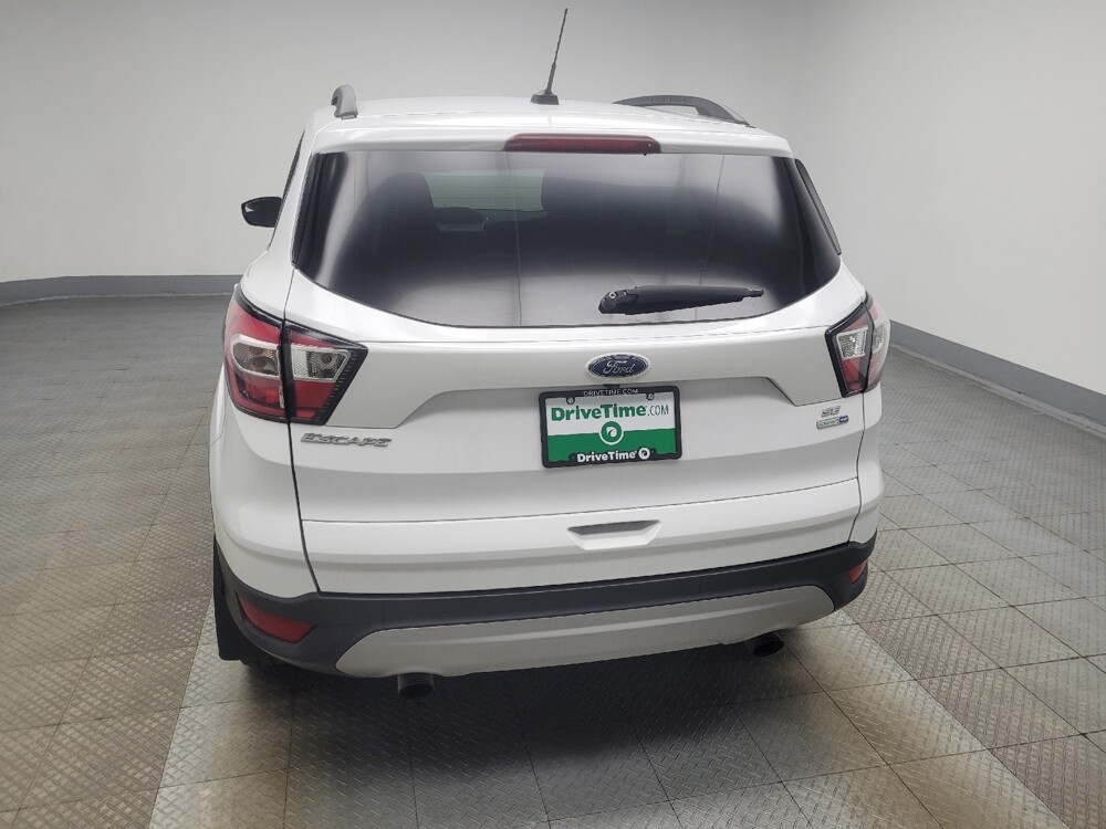 2018 Ford Escape in Indianapolis, IN 46222 - 18146183 6