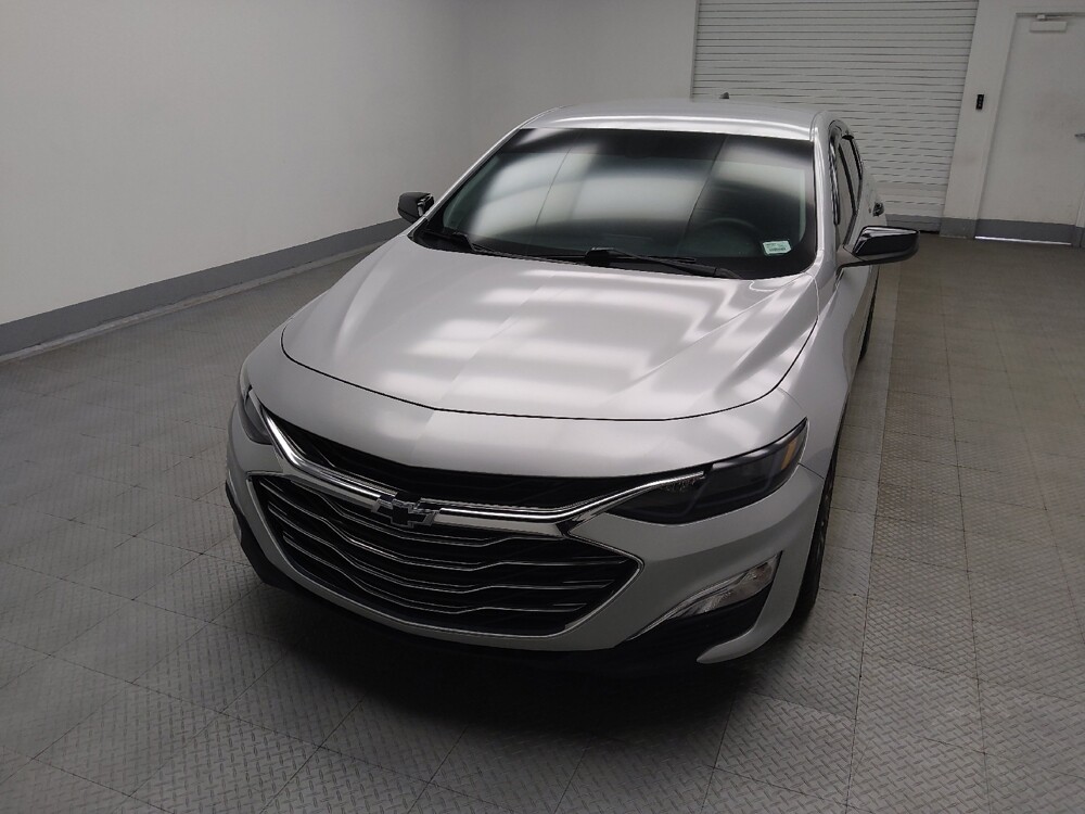 2019 Chevrolet Malibu in Highland, IN 46322 - 18146184 15
