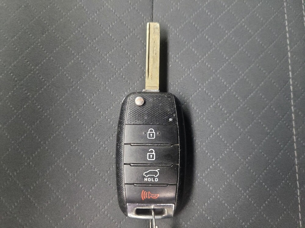 2020 Kia Sorento in Highland, IN 46322 - 18146204 32