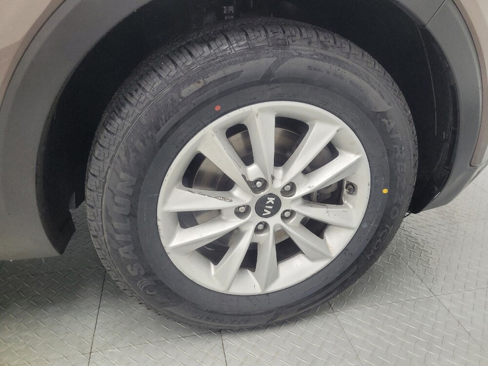 2020 Kia Sorento in Highland, IN 46322 - 18146204 31