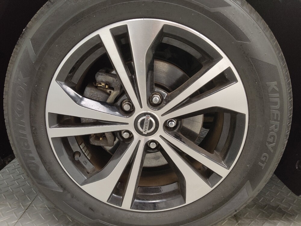 2023 Nissan Sentra in Highland, IN 46322 - 18146206 31
