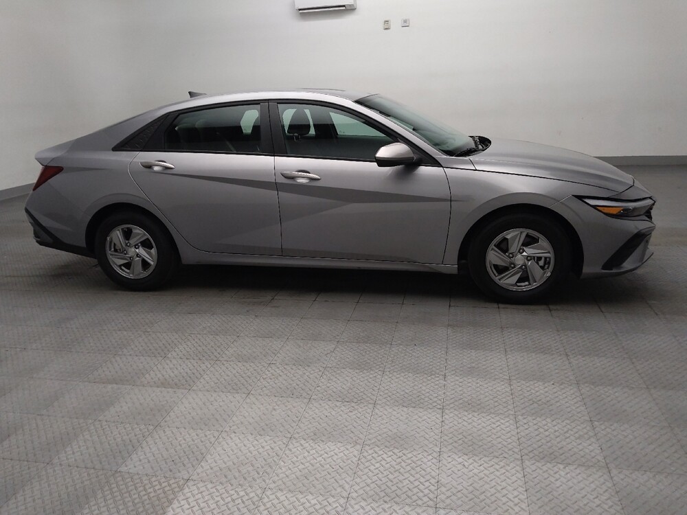 2025 Hyundai Elantra in Fort Worth, TX 76116 - 18146209 11