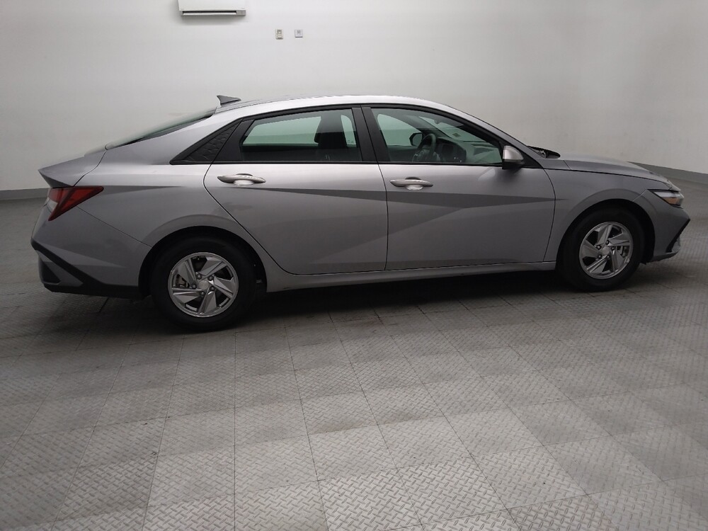 2025 Hyundai Elantra in Fort Worth, TX 76116 - 18146209 10