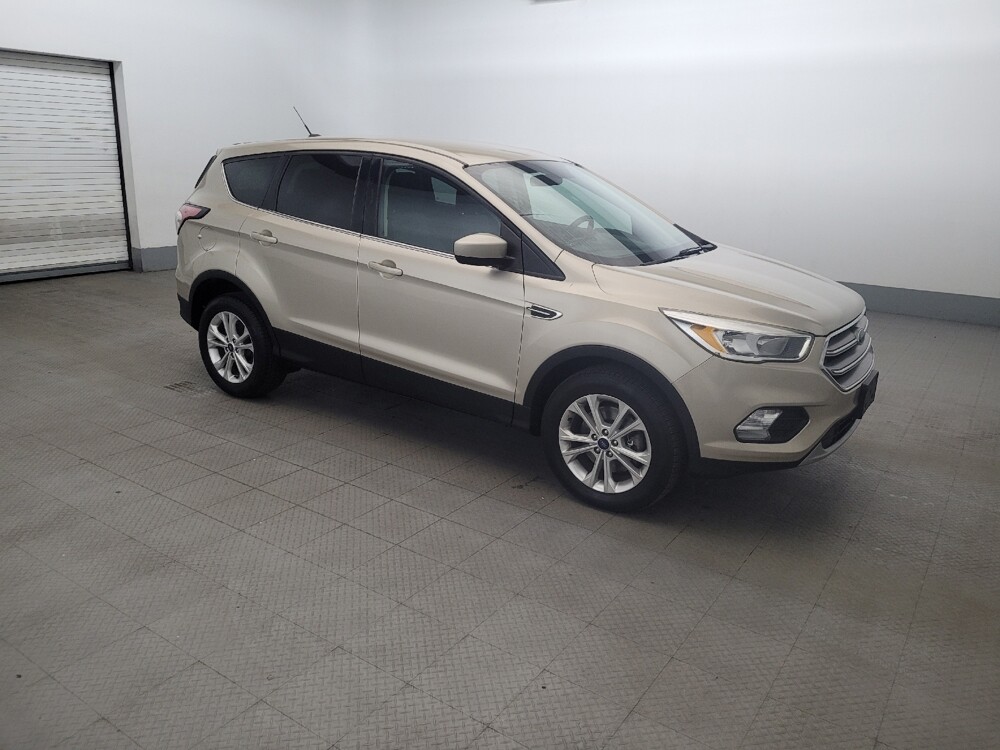 2017 Ford Escape in Laurel, MD 20724 - 18146235 11