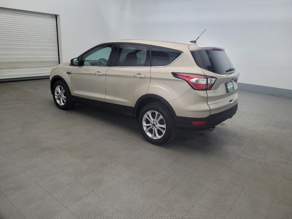 2017 Ford Escape in Laurel, MD 20724 - 18146235 3