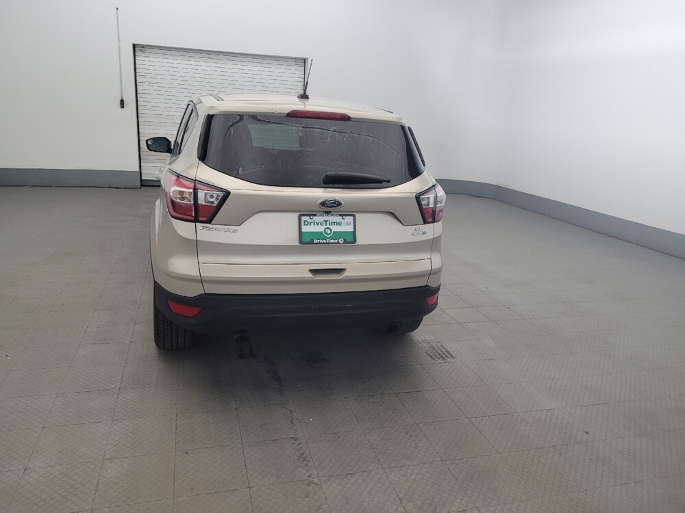 2017 Ford Escape in Laurel, MD 20724 - 18146235 6