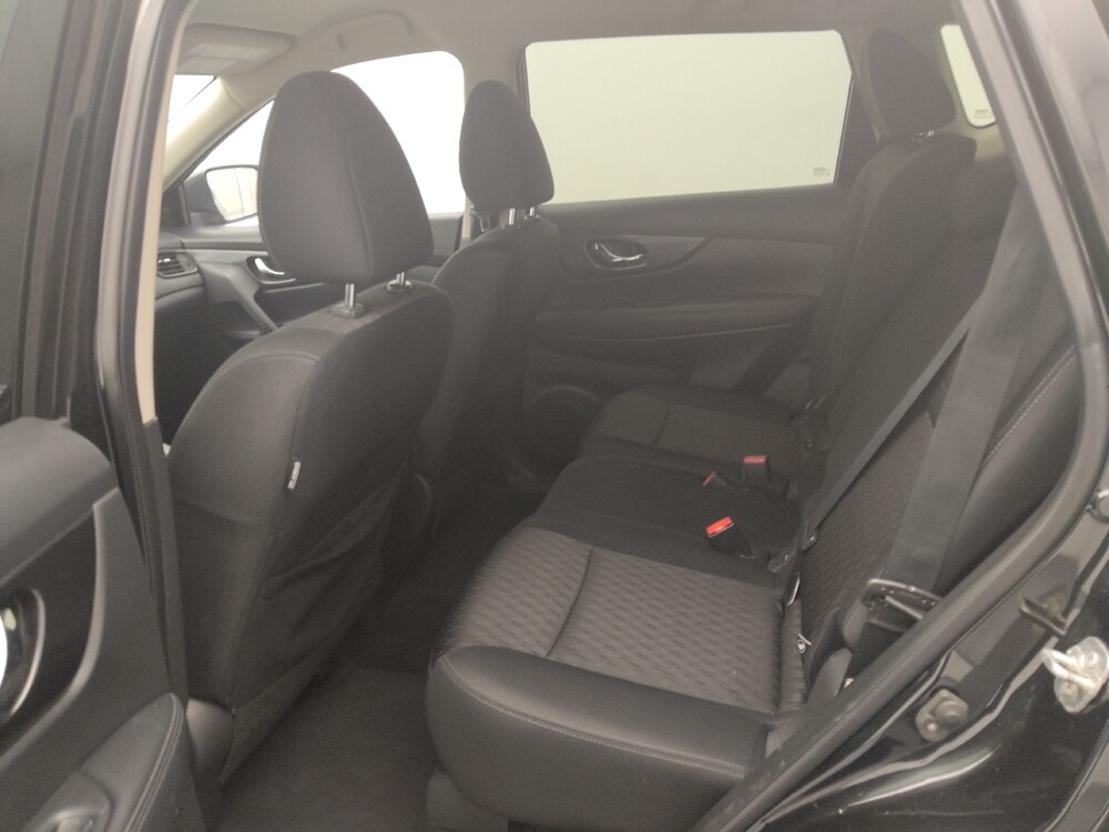 2019 Nissan Rogue in Gladstone, MO 64118 - 18146236 18