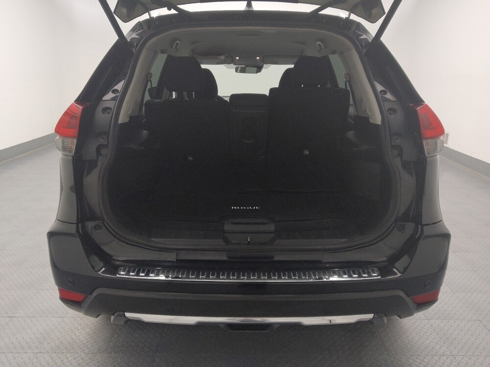2019 Nissan Rogue in Gladstone, MO 64118 - 18146236 29