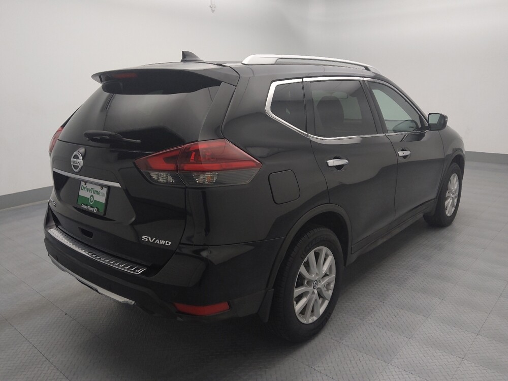 2019 Nissan Rogue in Gladstone, MO 64118 - 18146236 9