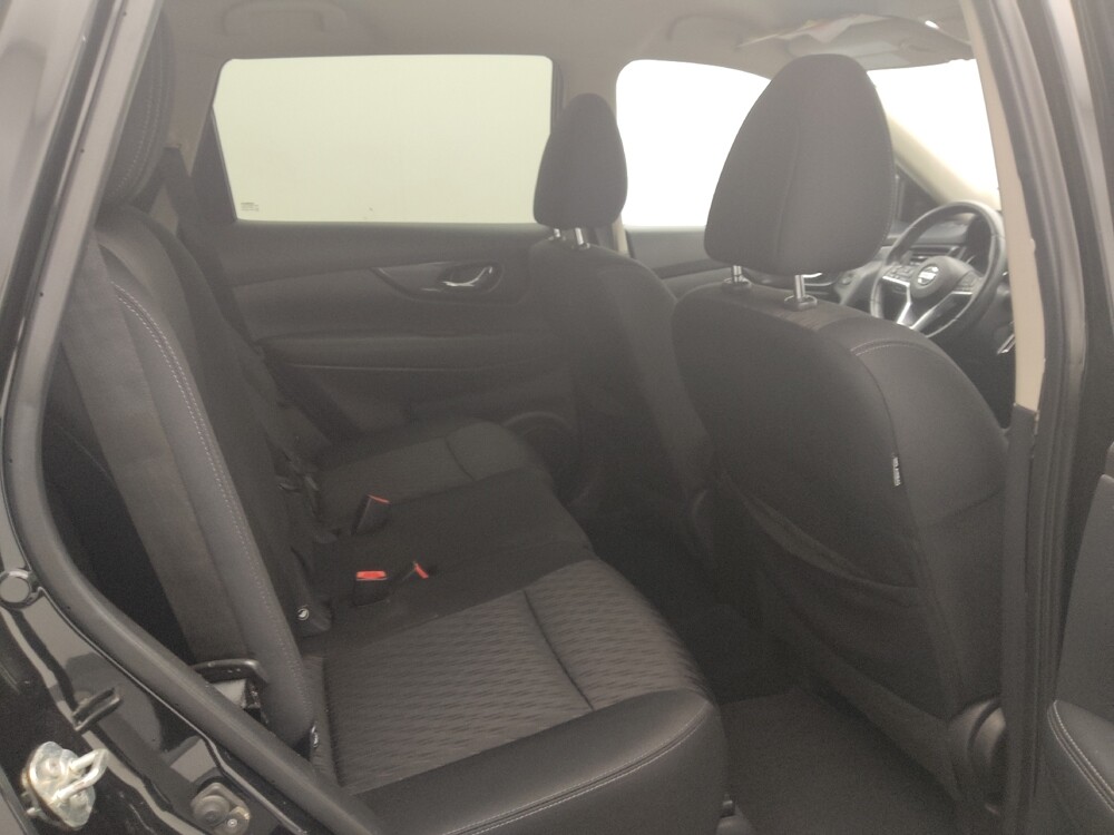 2019 Nissan Rogue in Gladstone, MO 64118 - 18146236 19