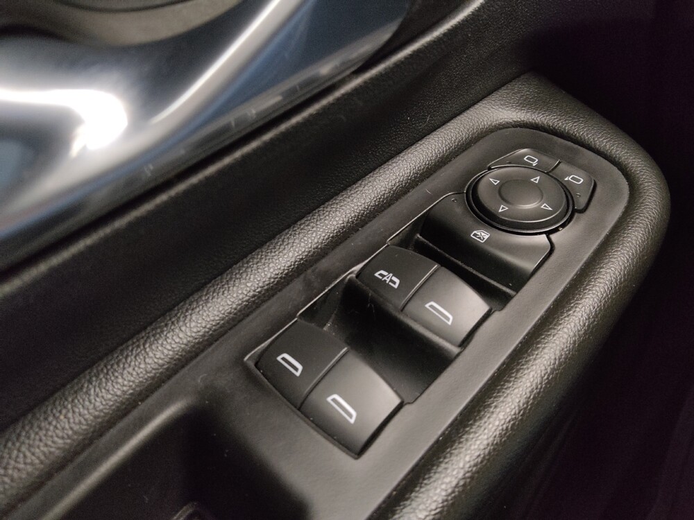 2023 GMC Terrain in Gladstone, MO 64118 - 18146238 27
