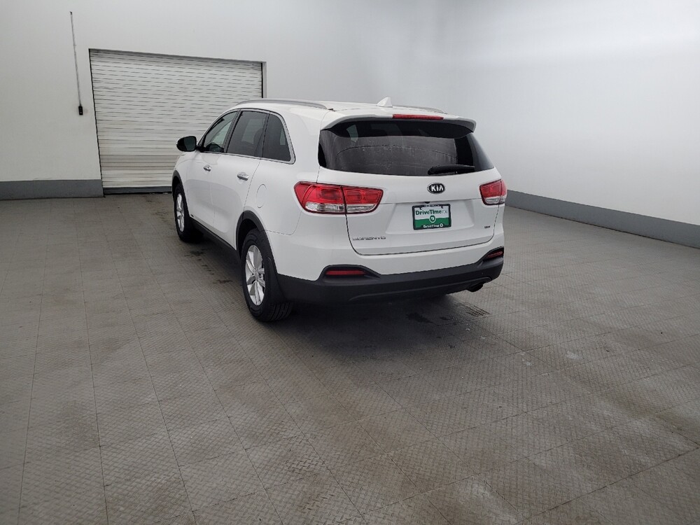 2018 Kia Sorento in New Castle, DE 19720 - 18146246 5
