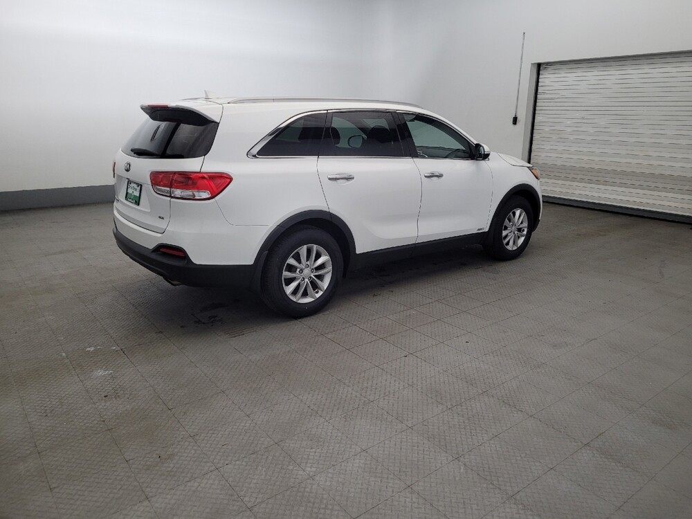 2018 Kia Sorento in New Castle, DE 19720 - 18146246 10