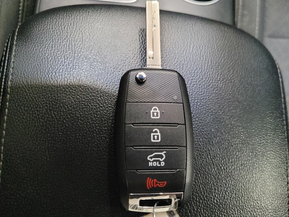 2018 Kia Sorento in New Castle, DE 19720 - 18146246 32