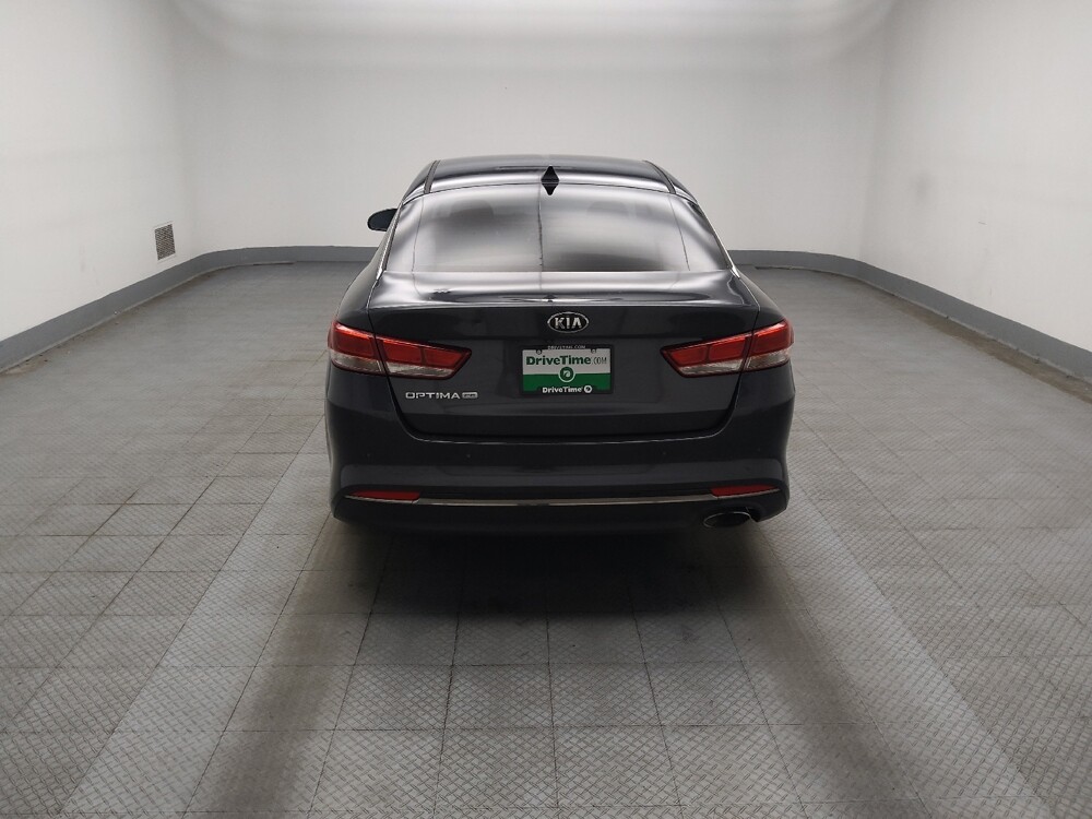 2018 Kia Optima in Peoria, IL 61615 - 18146273 7