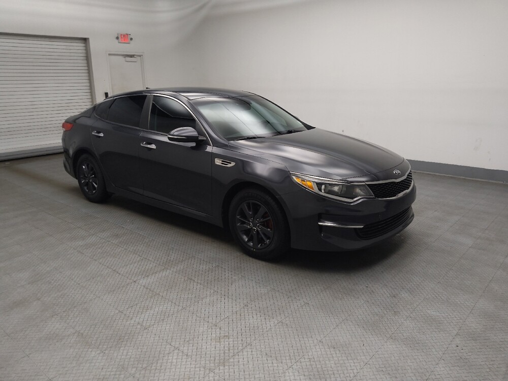 2018 Kia Optima in Peoria, IL 61615 - 18146273 11