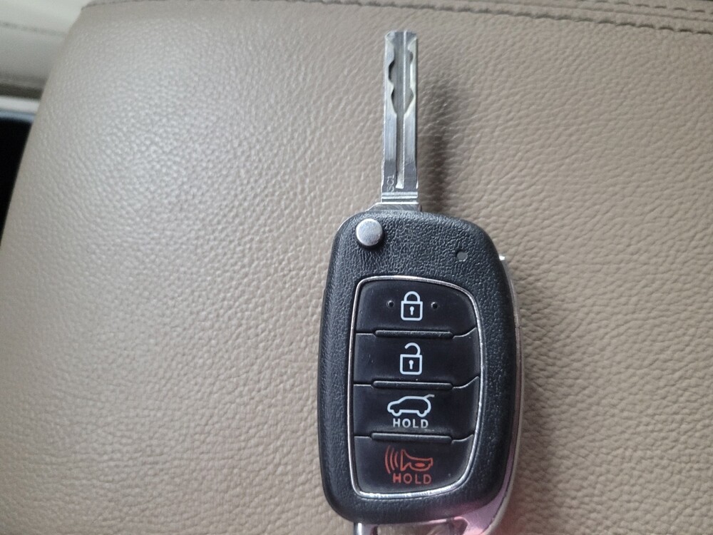 2017 Hyundai Tucson in Columbus, GA 31909 - 18146278 32
