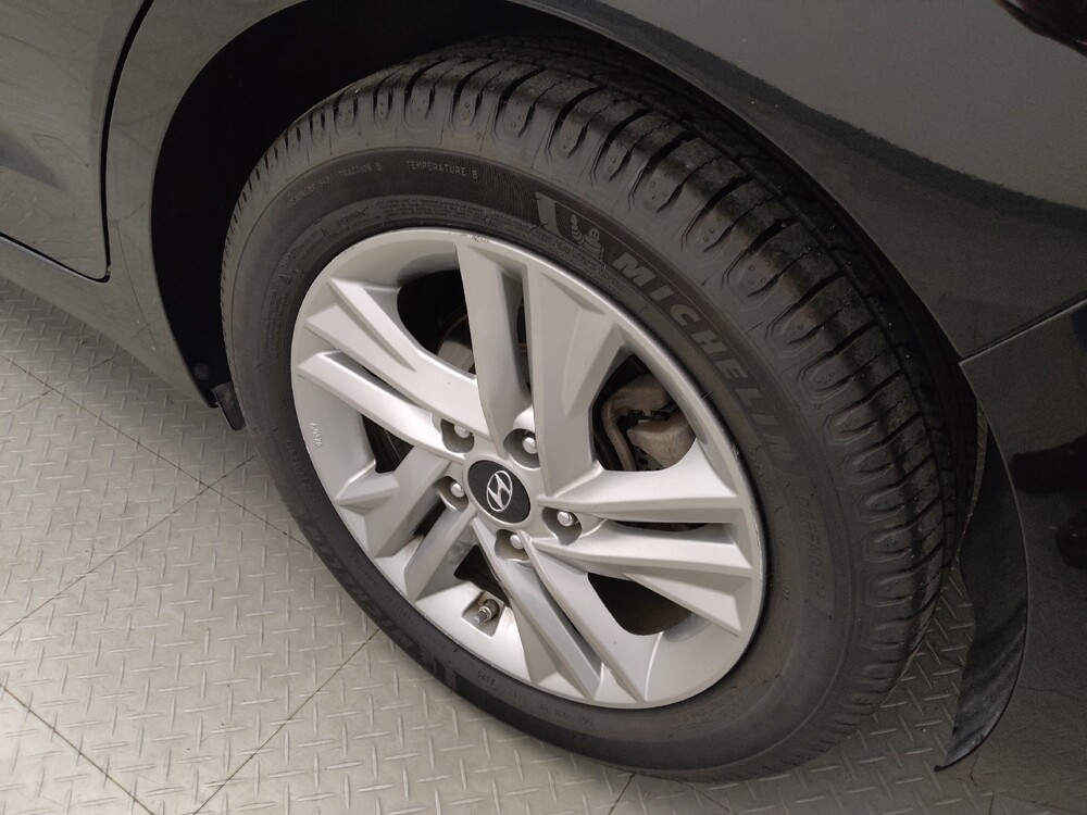 2020 Hyundai Elantra in Houston, TX 77074 - 18146299 31