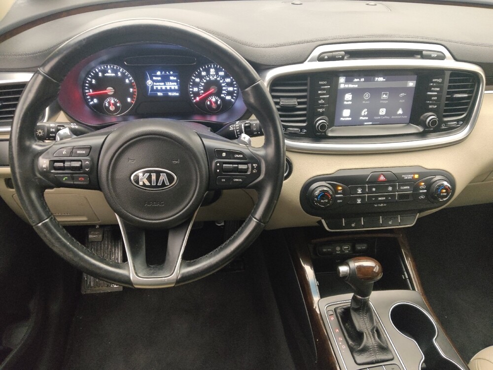 2017 Kia Sorento in Miami, FL 33157 - 18146305 22