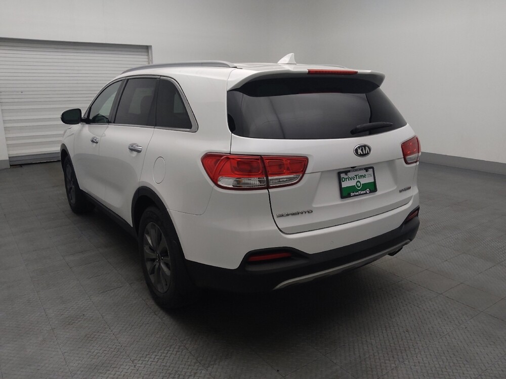 2017 Kia Sorento in Miami, FL 33157 - 18146305 5