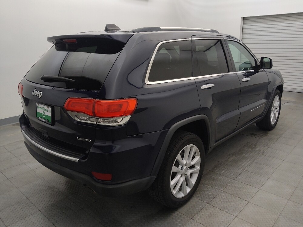 2017 Jeep Grand Cherokee in Live Oak, TX 78233 - 18146311 9