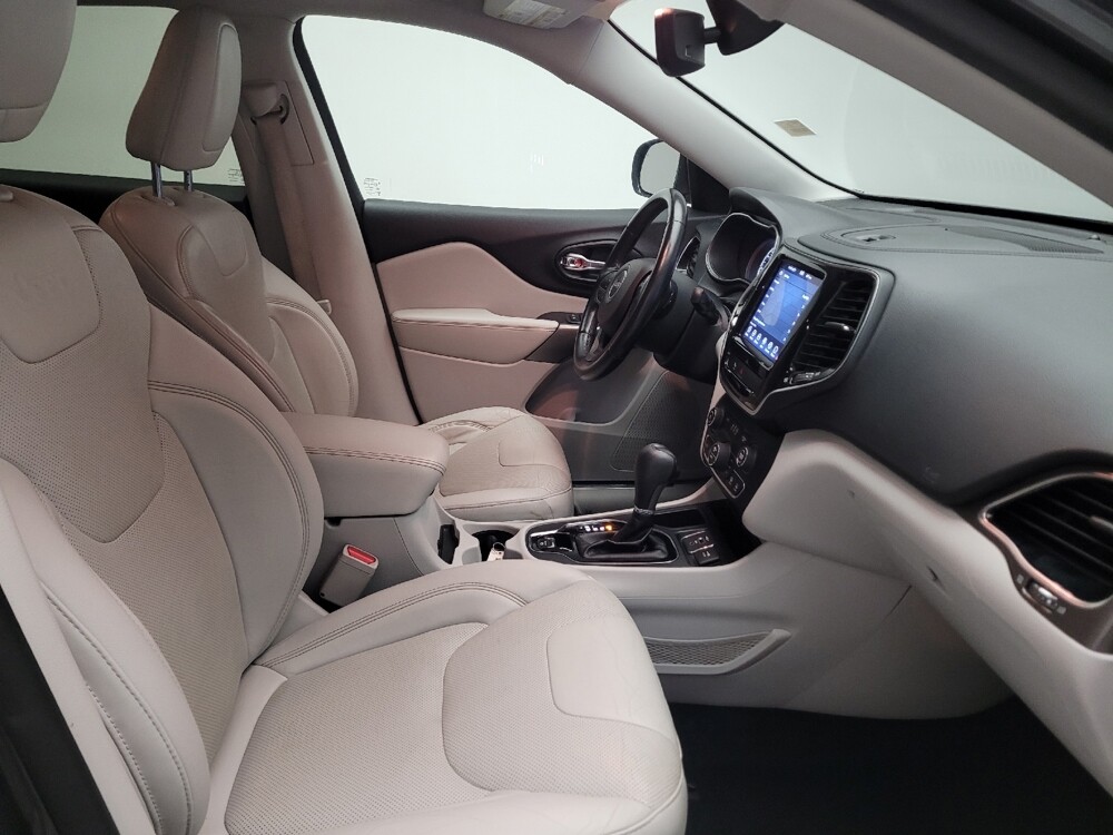2020 Jeep Cherokee in Montclair, CA 91763 - 18146313 21