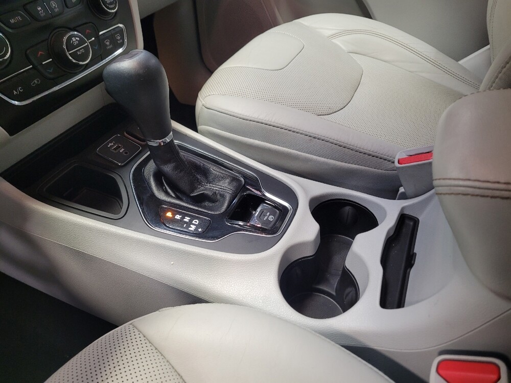 2020 Jeep Cherokee in Montclair, CA 91763 - 18146313 26