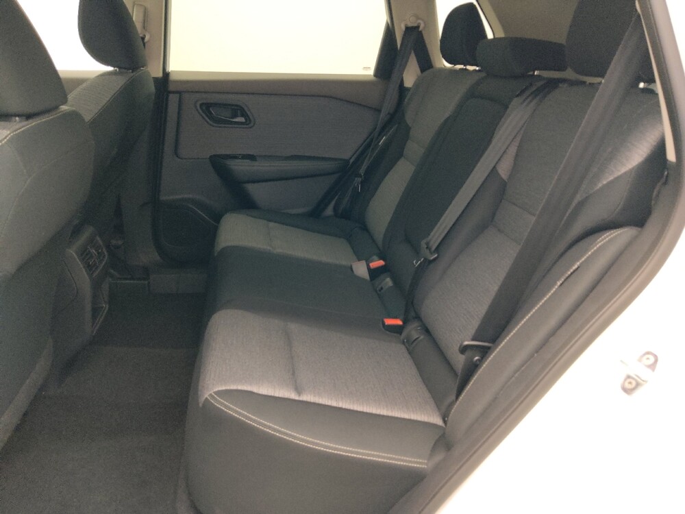 2022 Nissan Rogue in Orlando, FL 32808 - 18146328 18