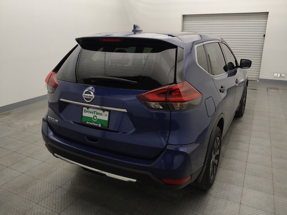 2019 Nissan Rogue in Houston, TX 77074 - 18146331 7