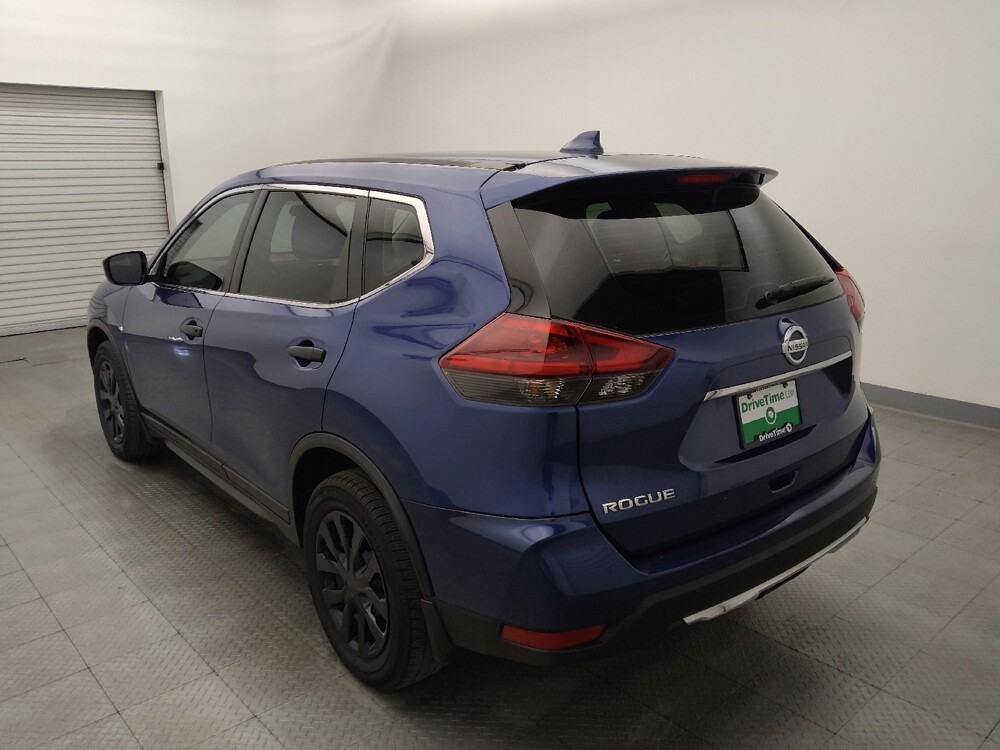 2019 Nissan Rogue in Houston, TX 77074 - 18146331 5