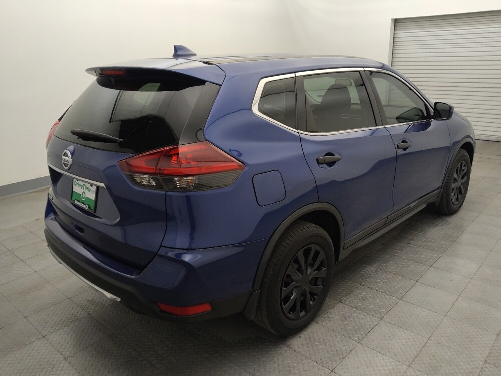 2019 Nissan Rogue in Houston, TX 77074 - 18146331 9