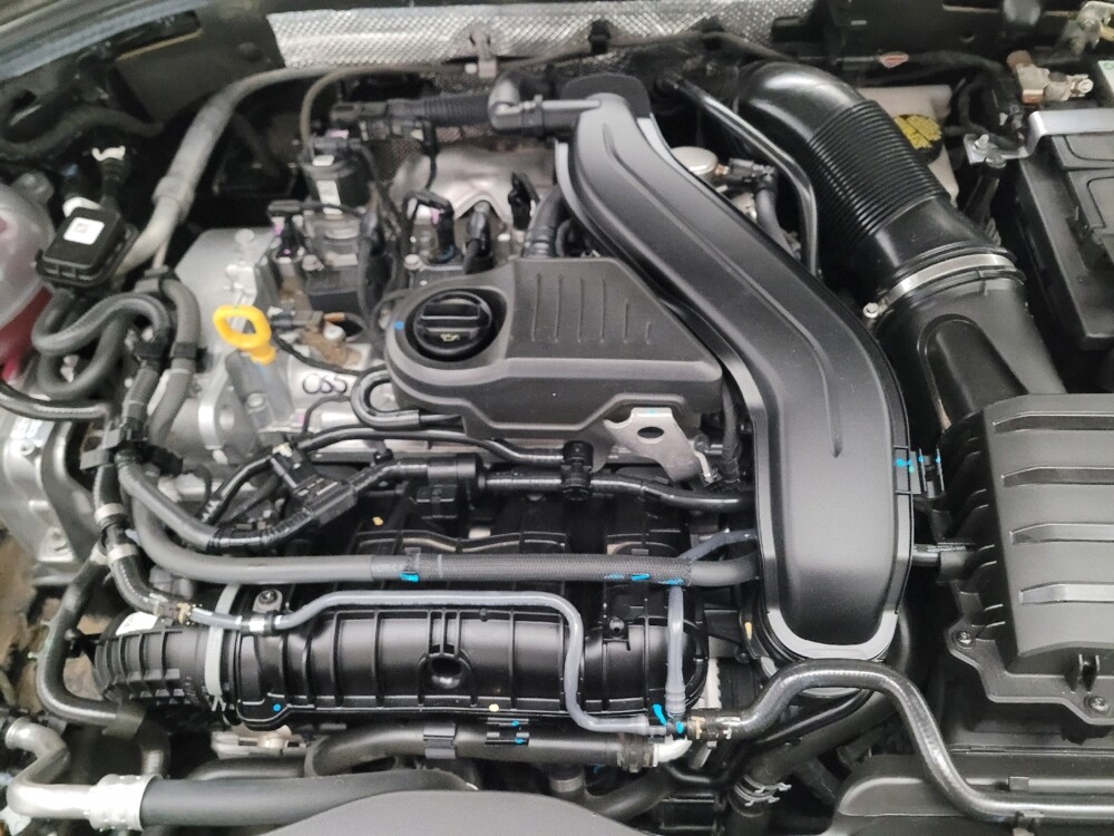 2024 Volkswagen Jetta in Downey, CA 90241 - 18146334 30