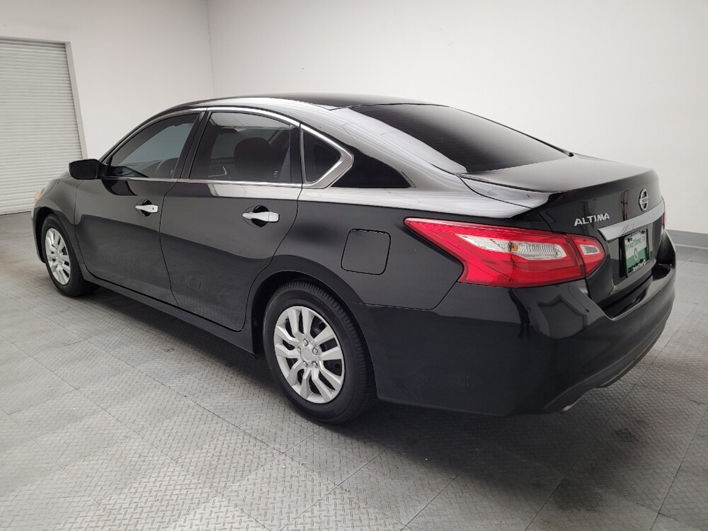 2016 Nissan Altima in Riverside, CA 92504 - 18146336 5
