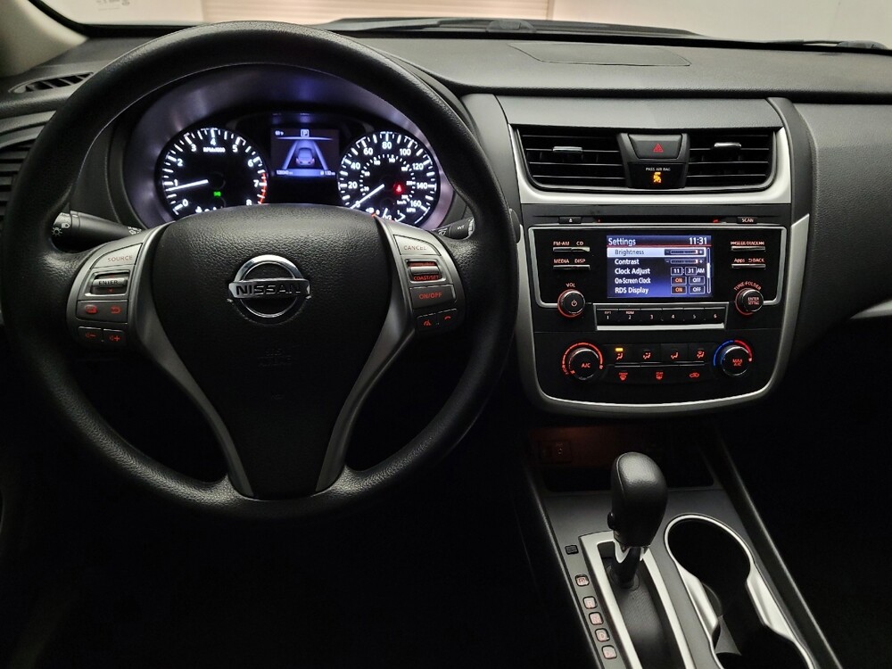 2016 Nissan Altima in Riverside, CA 92504 - 18146336 22